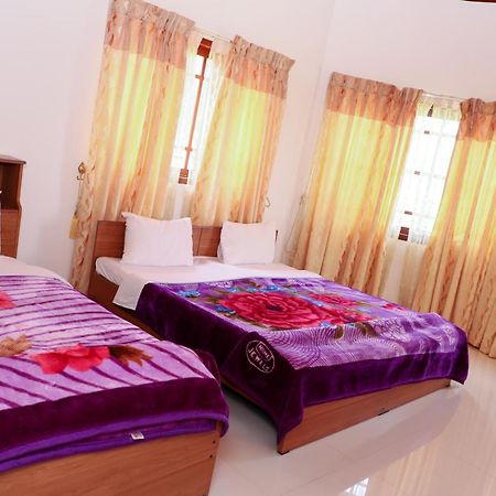 Oviya Guest Bed and Breakfast Nuwara Eliya Esterno foto