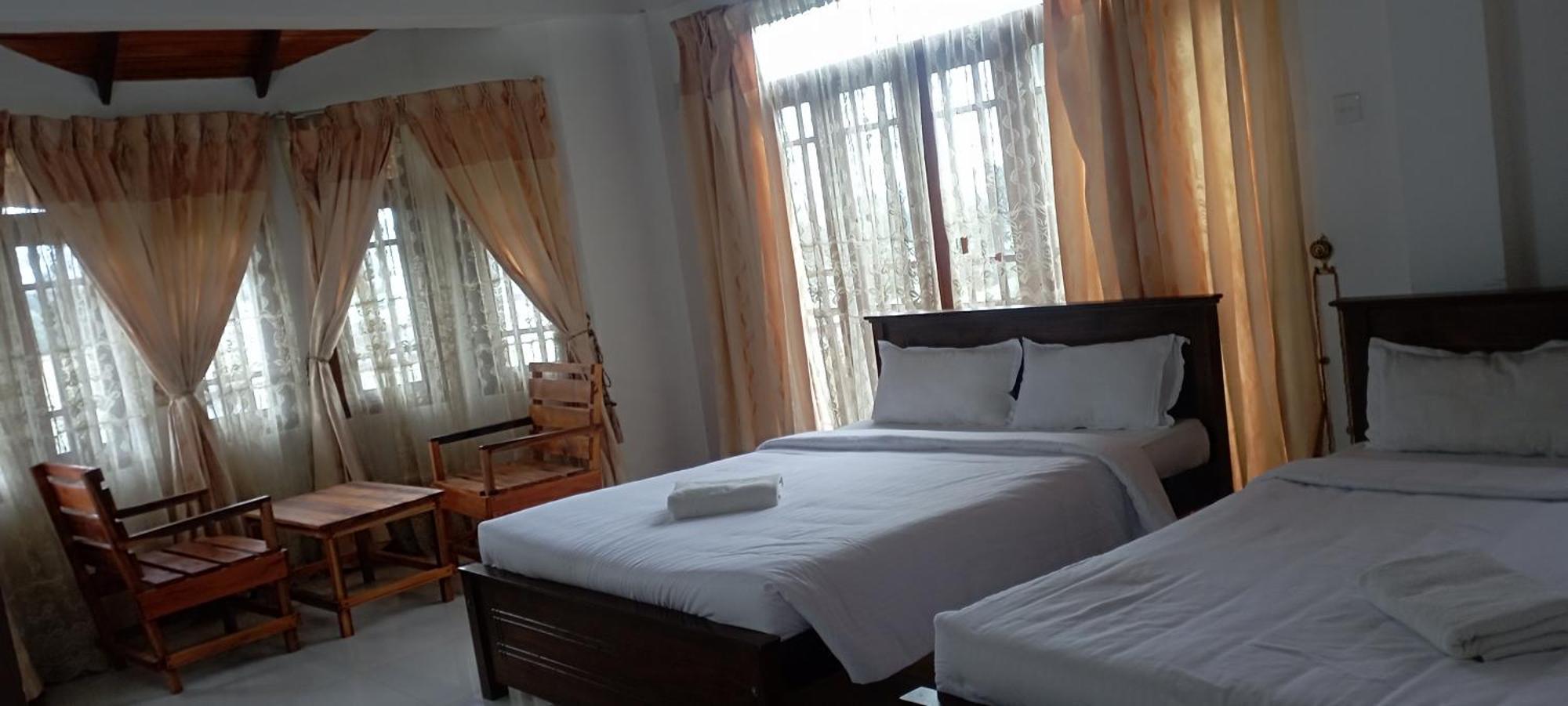 Oviya Guest Bed and Breakfast Nuwara Eliya Esterno foto