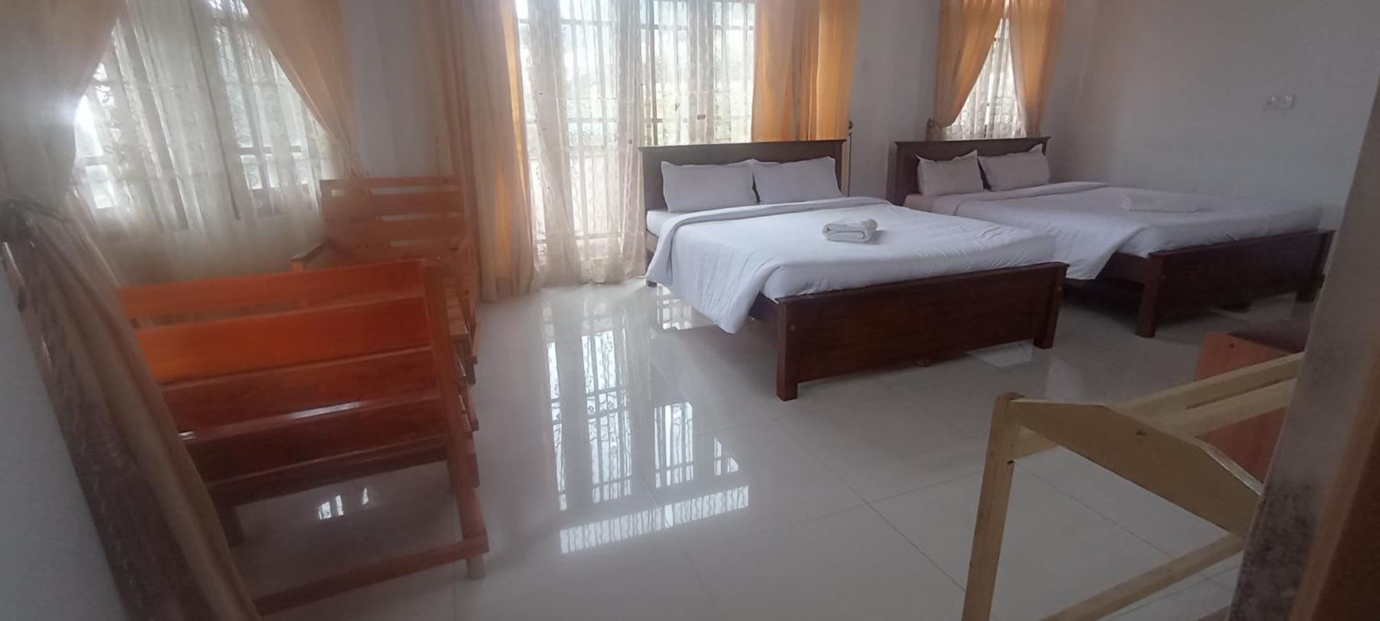 Oviya Guest Bed and Breakfast Nuwara Eliya Esterno foto