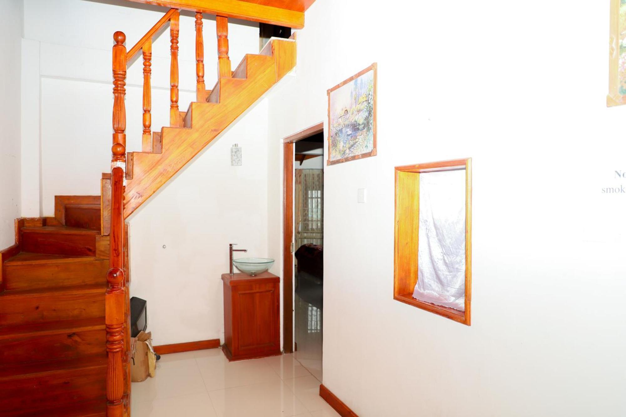 Oviya Guest Bed and Breakfast Nuwara Eliya Esterno foto